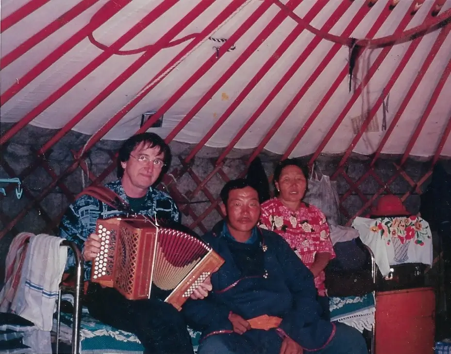 biographie de Christian OLLER musicien, collecteur de sons, accordéoniste